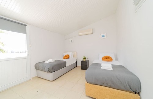 Kadriye Apartment | Triplex Villa w Terrace and Garden 15 min to Beach