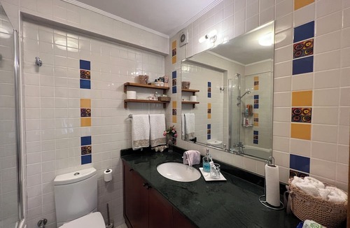 Kanlıca Mahallesi Apartment | Well Equipped Cozy Flat w/ Bosphorus View & Jacuzzi