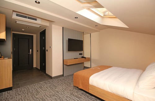 Yomra Hotel | Inanlar City Hotel