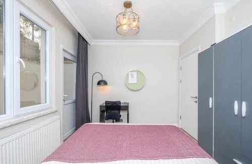 Kabatas Apartment | 0052 - Cihangir modernly designed, cozy new flat.
