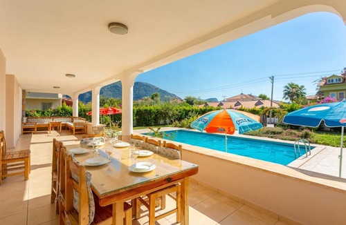 Dalyan City Center Villa | Villa Kubra Large Private Pool A C Wifi Car Not Required - 3162