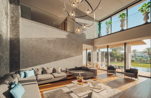 Torba Hotel | The Norm Collection Door'a Bodrum