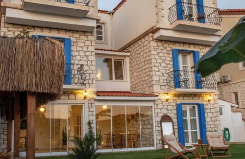 Tokoglu Hotel | Alacati Fora Bella