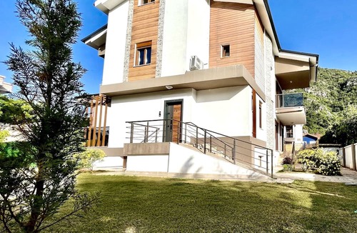Icmeler Villa | 16 GUEST PRİVATE POOL&GARDEN VİLLA 5 MİN FROM THE BEACH