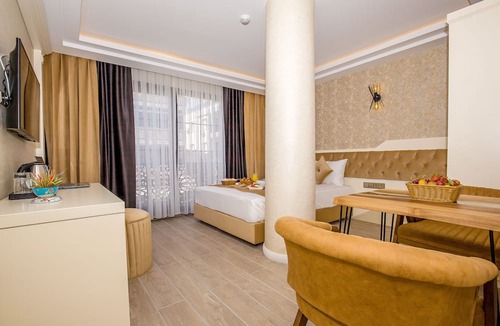 Altinkum Hotel | The Lea Hotel