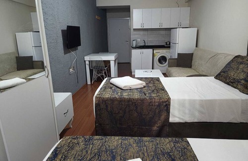 Kucukcekmece Apartment | White Crown Apartman ve Yaşam Merkezi