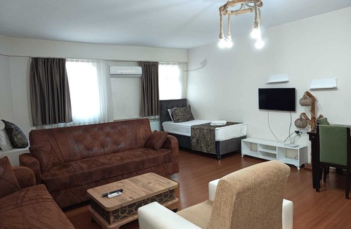 Kucukcekmece Apartment | White Crown Apartman ve Yaşam Merkezi