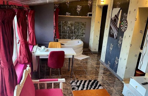 Erzurum City Center Apartment | King Suit
