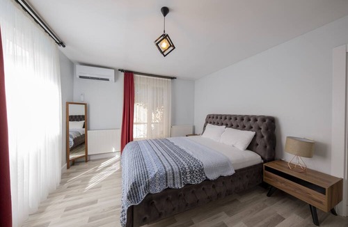 Masukiye Villa | Sizi Kartepe'nin en renkli evlerine, yorucu fazlalıklardan arınmaya bekliyoruz.