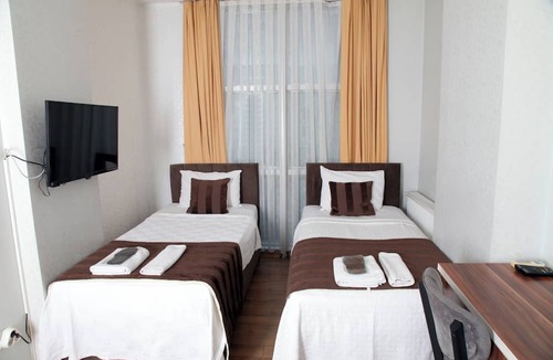 Uskudar Hotel | Garden Hill Hotel