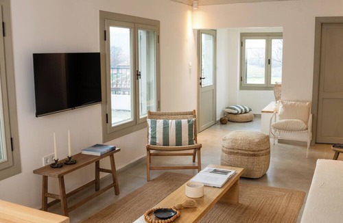 Akcapinar Hotel | The River House