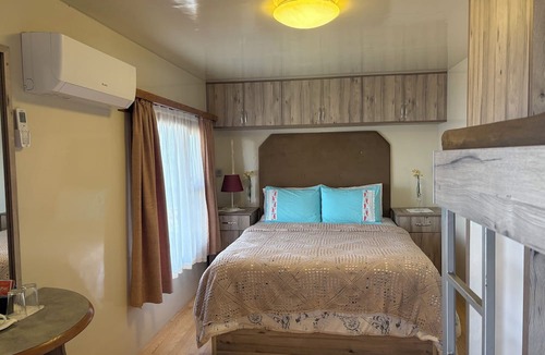 Karaburun Hotel | Lipsos Hotel Ata's Place