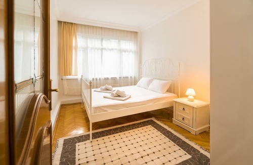 Kabatas Apartment | Private Terrace & Great Bosphorus View