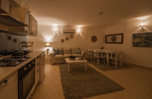 Marmaris City Center House | 8 oDa Boutique Homes (Greenhouse)