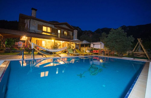 Orhaniye House | Villa Feronia Orhaniye Daily Weekly Rentals