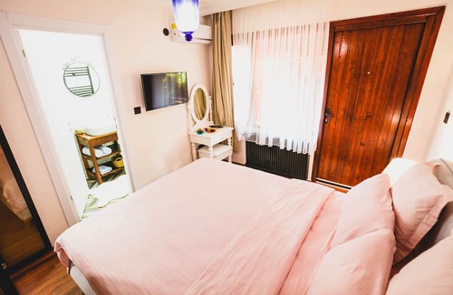Sapanca Hotel | The Red Witch Boutique Hotel