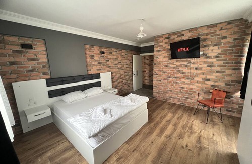 Pendik District Hotel | Karaca Suite