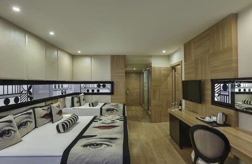 Kundu Hotel | Delphin Imperial