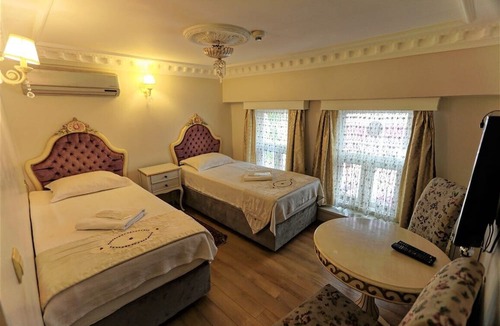Cagaloglu House | Romantic Mansion