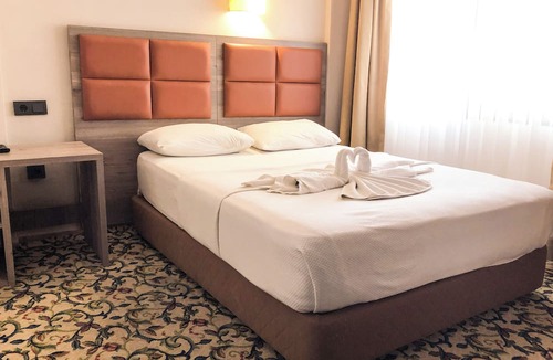 Camlık Mahallesi Hotel | Aksel Butik Otel