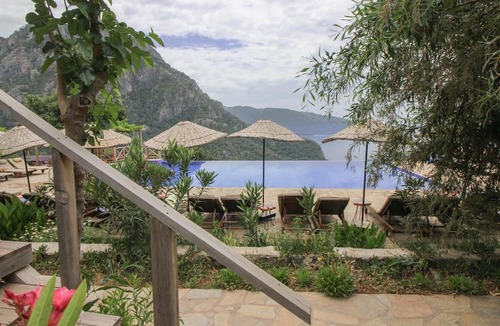 Uzunyurt House | Olive Garden Kabak