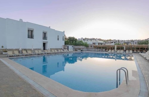 Bodrum City Center Resort | Ladonia Hotels Delmare - All Inclusive