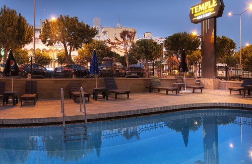 Camlık Mahallesi Hotel | Temple Hotel