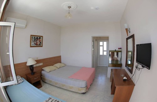 Kizilot RV Rental | Mavi Cennet Camping Pansiyon