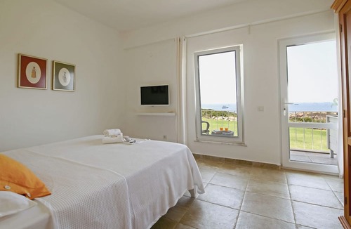 Bozcaada Hotel | Aika Akvaryum