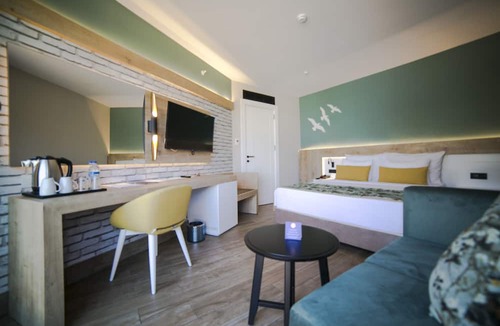 Kiris Resort | Sailor's Beach Club - All Inclusive