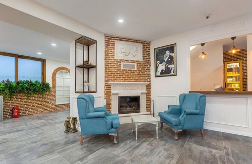 Foca Hotel | Hanedan Otel