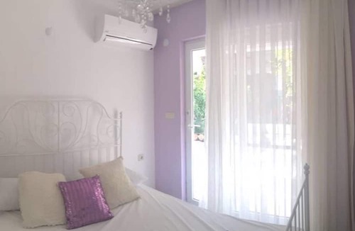 Akyaka City Center Hotel | Kiraz Cicegi Butik Akyaka