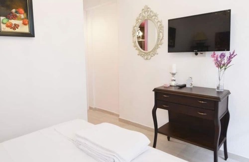 Akyaka City Center Hotel | Kiraz Cicegi Butik Akyaka