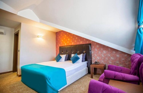 Elmalik Hotel | Highway Otel