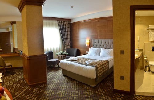 Nilufer Hotel | Adranos Hotel
