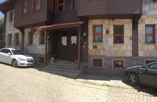 Camlıbel Bed & Breakfast | Konak Lapeistra