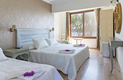 Golturkbuku Hotel | Karianda Hotel