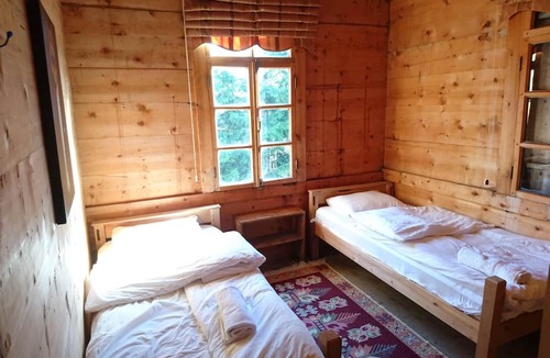 Camlihemsin House | Demircioglu Pokut Dag Evi