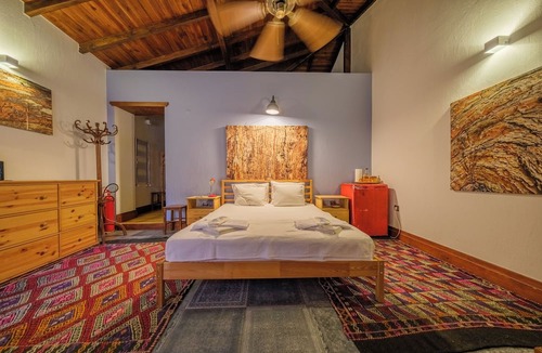 Adatepe Ski Chalet | Mavras Tas Odalar