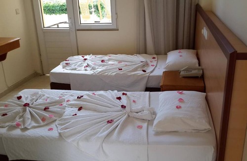 Kemer Cabin | Caner Hotel