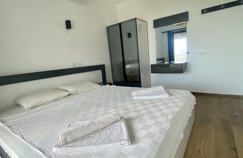 Ortakent Apartment | Kemancı Suites & Restaurant & Beach