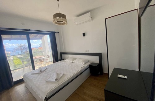 Ortakent Apartment | Kemancı Suites & Restaurant & Beach
