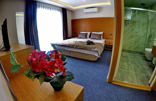 Cesme Hotel | Saatli Hotel