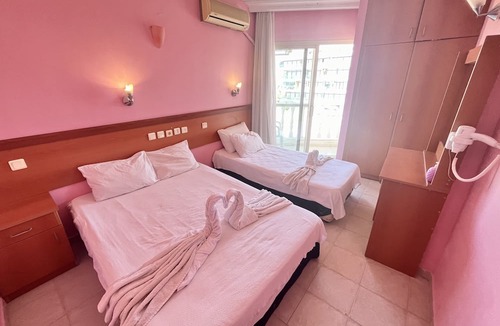 Altinkum Apartment | Hotel Holiday Apart