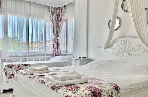 Tokoglu Hotel | Aisem By Hire Alacati
