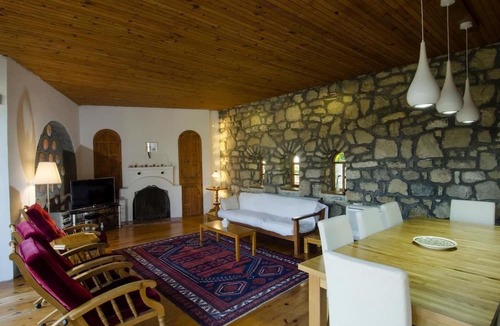 Selcuk Villa | St John's House