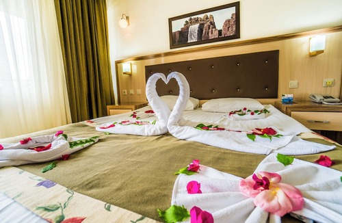 Titreyengol Hotel | Bieno Venus Hotel