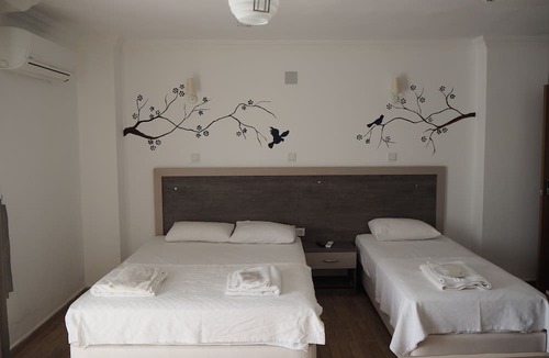 Ezine Hotel | Güneş Yönü Omay Otel