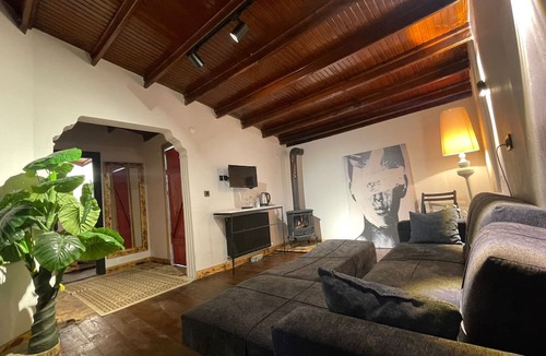 Yanik Hotel | Sapanca Taş Ev & Bungalow