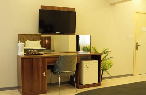 Cinarcik Hotel | Grand Krone Hotel
